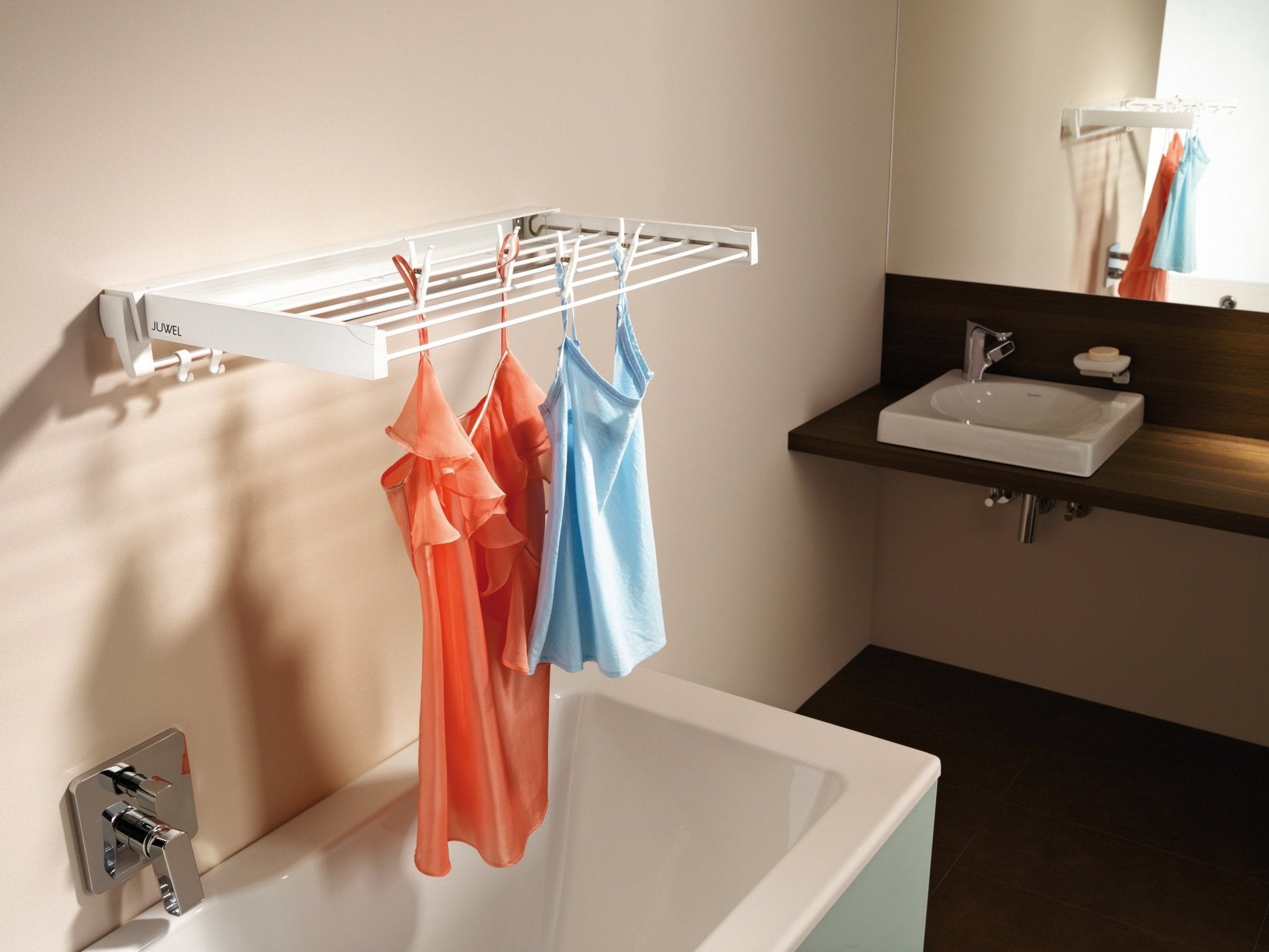 Artweger ArtDry 100 - Indoor Wall - Mounted Clothes Airer Drying Rack - Simply Clotheslines