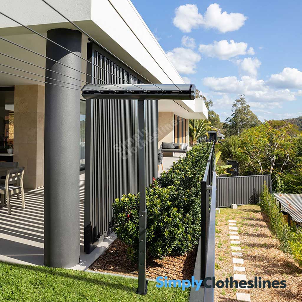 Hills 7 Line Retracting Clothesline - Simply Clotheslines