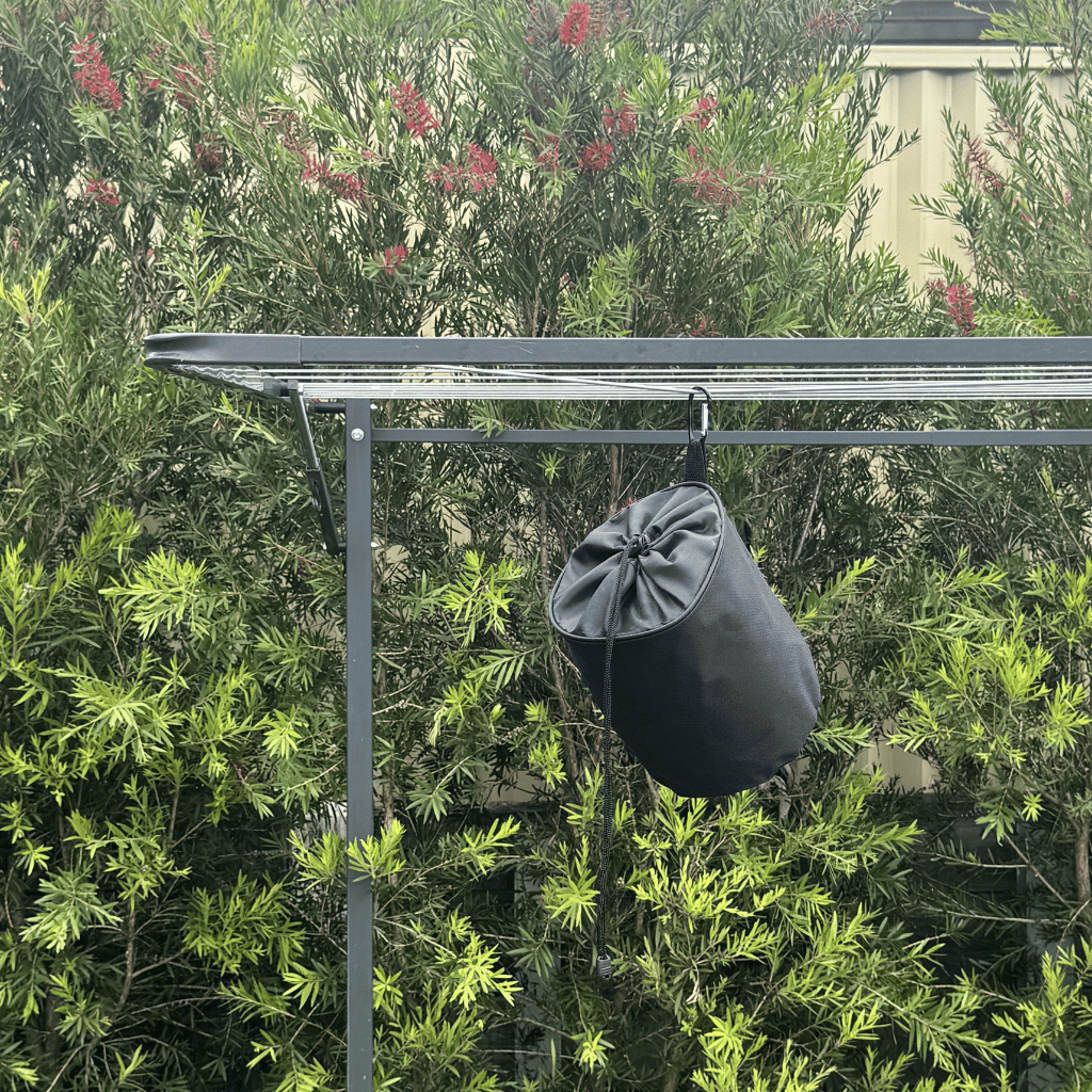 The Urbanite Waterproof Peg Bag - Simply Clotheslines